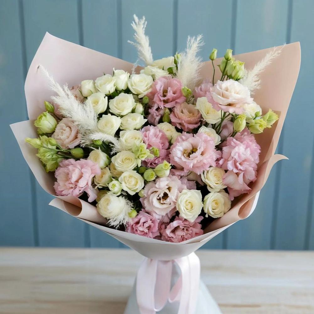 Букет цветов из: Альстромерии и Розы в Тетюшах