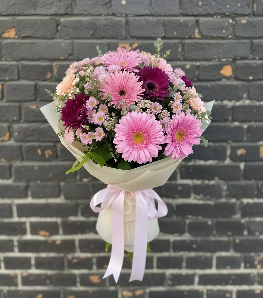 Букет цветов из: Герберы и Хризантемы в Тетюшах