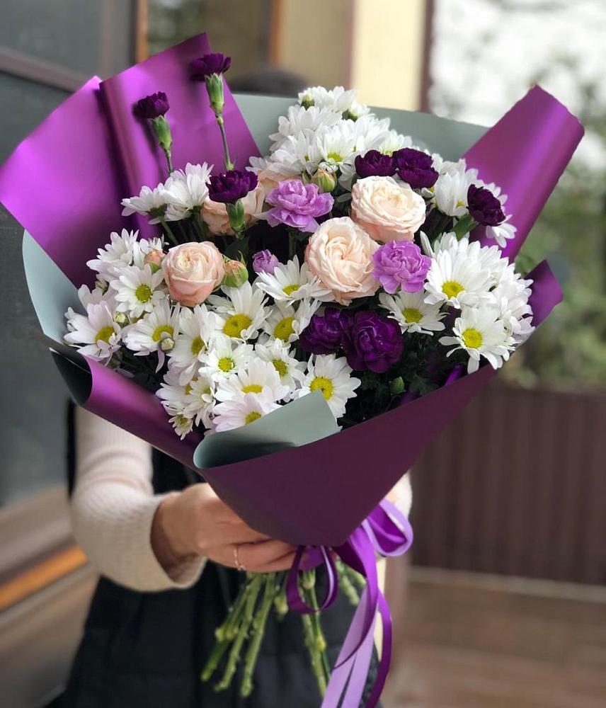 Букет цветов из: Хризантемы, Гвоздики и Розы в Тетюшах