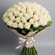 Букет 101 беля роза Белоснежка в Тетюшах