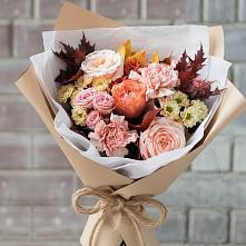 Букет цветов из:  Гвоздики, Хризантемы и Розы в Тетюшах