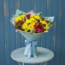 Букет цветов из:  Альстромерии и Хризантемы в Тетюшах