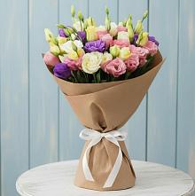 Букет цветов из:  Лизиантусы в Тетюшах